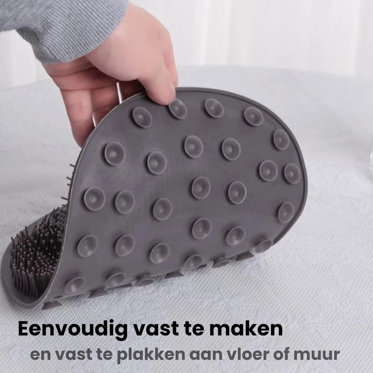 JEKO® - Voetscrubber - Douche Borstel - Voetmassage - Douchemat Antislip Zuignappen - Massage Mat - Voet Verzorging - Rug Wasser - Voetwasser - Grijs 6 JEKO® - Voetscrubber - Douche Borstel - Voetmassage - Douchemat Antislip Zuignappen - Massage Mat - Voet Verzorging - Rug Wasser - Voetwasser - Grijs - Afbeelding 4