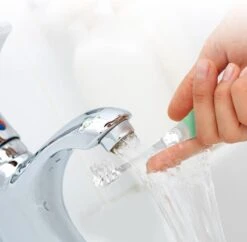 Luvion 250S - Sonische Elektrische Tandenborstel Voor Baby En Peuter - 0 T/m 4 Jaar - Met Timer -Lichaamsverzorging Winkel 1200x1178 13