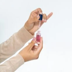 Herome Nagelserum Groeiserum Nail Growth Explosion - Rijk Aan Silicum, Hydrateert De Nagels - Stimuleert Gezonde Nagelgroei - 7ml. -Lichaamsverzorging Winkel 1200x1199 1