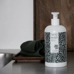 Australian Bodycare Hand Wash 500 Ml - Vochtinbrengende & Effectieve Handzeep Met 100% Natuurlijke Tea Tree Olie - Effectief Tegen Vuil - Houdt De Goede Flora Van De Huid In Balans - Geschikt Voor Alle Huidtypen 12 Australian Bodycare Hand Wash 500 Ml - Vochtinbrengende & Effectieve Handzeep Met 100% Natuurlijke Tea Tree Olie - Effectief Tegen Vuil - Houdt De Goede Flora Van De Huid In Balans - Geschikt Voor Alle Huidtypen -Lichaamsverzorging Winkel 1200x1200 12