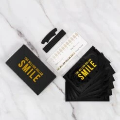 The Million Dollar Smile® - Teeth Whitening Strips - Crest Whitestrips -Tandenbleken - 28 Bleekstrips - 14 Behandelingen - Professionele Tandenbleek Strips - Tandenblekers - Wittere Tanden - Zonder Peroxide - Tanden Bleken - 14 The Million Dollar Smile® - Teeth Whitening Strips - Crest Whitestrips -Tandenbleken - 28 Bleekstrips - 14 Behandelingen - Professionele Tandenbleek Strips - Tandenblekers - Wittere Tanden - Zonder Peroxide - Tanden Bleken - -Lichaamsverzorging Winkel 1200x1200 1398