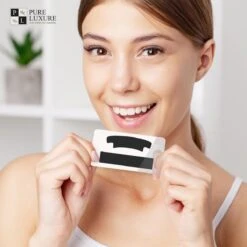 De Tanden Bleker - Pure Luxure - Professionele Tandenbleek Strips - 28 Strips - Teeth Whitening Strips - Wittere Tanden - Zonder Peroxide - Tanden Bleken 16 De Tanden Bleker - Pure Luxure - Professionele Tandenbleek Strips - 28 Strips - Teeth Whitening Strips - Wittere Tanden - Zonder Peroxide - Tanden Bleken -Lichaamsverzorging Winkel 1200x1200 1438