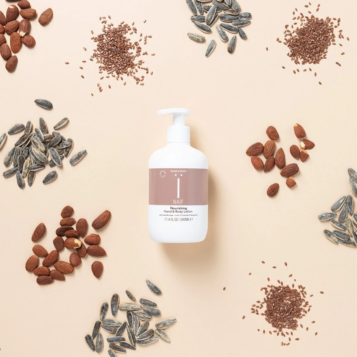 Naïf Verzorgende Handlotion – Plasticvrij – Handverzorging - 340ml - Met Natuurlijke Ingrediënten 6 Naïf Verzorgende Handlotion – Plasticvrij – Handverzorging - 340ml - Met Natuurlijke Ingrediënten - Afbeelding 4