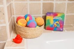 De Kunst Van Zeep - 4 Bruisballen Met Speelgoed In De Bruisbal - Vegan & Biologisch -Lichaamsverzorging Winkel 1200x800 7