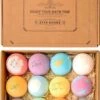 Nixnix - Bath Bombs 12 Stuks - Bruisballen Voor In Bad - 12 Etherische Aroma Bad Bommen - Giftset - Cadeau - 60g Per Stuk - Bruis Ballen Bad - Badballen -Lichaamsverzorging Winkel 816x1200
