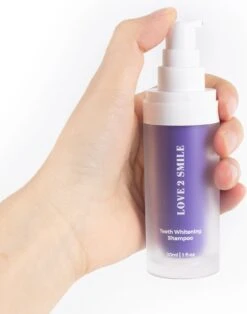 Love2smile Teeth Whitening Shampoo - De Natuurlijke Tandenbleker Van Nederland & België - Goedgekeurde Tandpasta - Teeth Whitening - Wittere Tanden - Zonder Peroxide -Lichaamsverzorging Winkel 944x1200 5