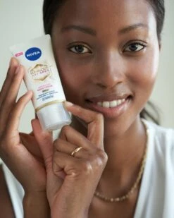 NIVEA Luminous630 Anti Spot Handcreme Anti Pigment - 50 ML -Lichaamsverzorging Winkel 960x1200 1